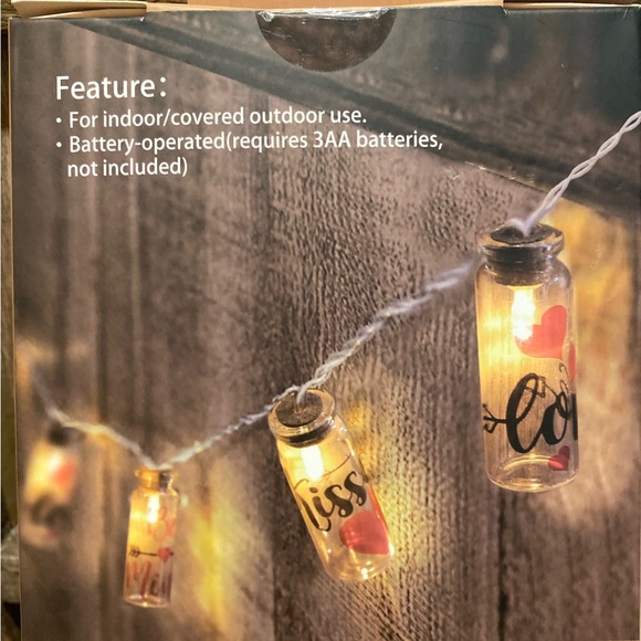 Valentine’s Day LED Love Notes String Lights, Kiss Me Love Me Lights, 10 Feet - Picture 9 of 9